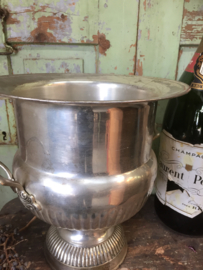 Antieke grote champagnekoeler