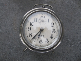 Zilverkleurige wekker met originele doos