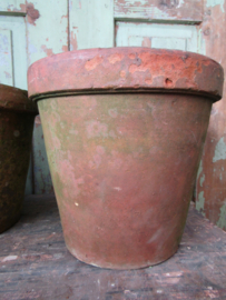 Antieke grote terracottapot