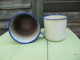 Enamel mint green cups set of 2.