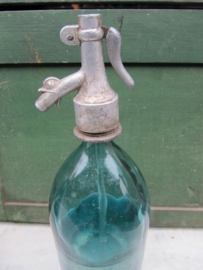 Oude spuitfles groen/blauw