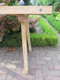 Oude Hongaarse tafel met 7 cm dik blad