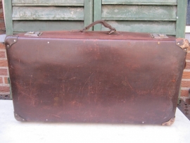 Leather suitcase on wheels 1920