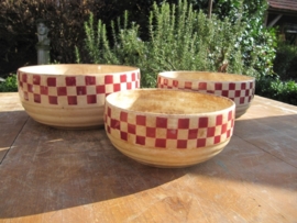 Hele oude Aardewerk schalen set van Boch