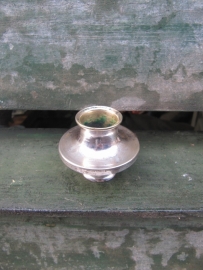 Oude stevige brocante verzilverde zware sigarettendover