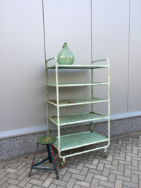 Oude industriële metalen trolley/rek