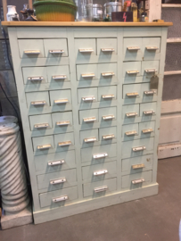 Brocante ladenkast