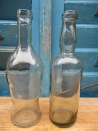 Set of 2 pieces of old glass bottles