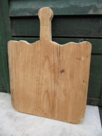 Nice angular cutting board with handle