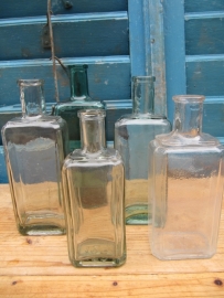 Set of 5 pieces flat rectangular medicine bottles