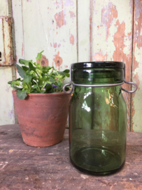 Old jar with lid, 1/2 liter