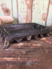 Antique cast iron vide poche