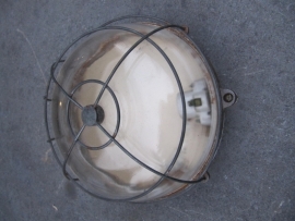 Oude Originele Franse ronde kooilamp