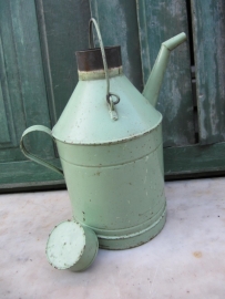 Beautiful old green oil can with lid