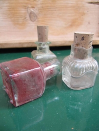 Set van 3 oude franse inktpotjes