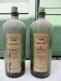 Brocante old bottles set of 2 pieces