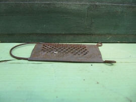 Brocante tiny grater