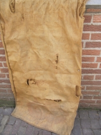 Oude jute zak uit het Belgisch leger uit 1958