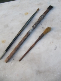 Old brocante set with three old tassels