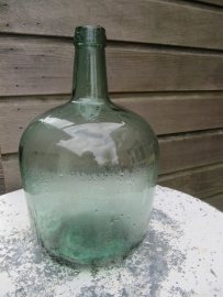 Oude groen gistfles van 5 liter