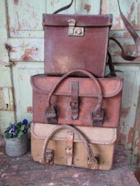 Oude Engelse leren tas