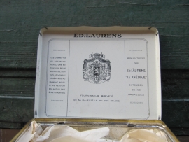 Antiek sigaretten blik van Ed. Laurens fabrieken type Le Khedive