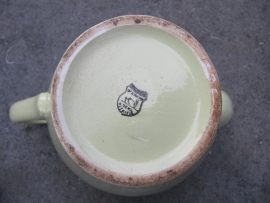 Brocante aardewerken oudgroene koffiepot