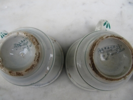 Antieke Franse koffiekopjes van rond 1870-1880