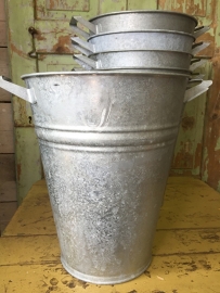 Brocante Zinken emmer met twee handvaten
