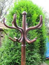 Brocante standing wooden coat rack model Thonet with 6 hooks
