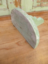 Oud groen regaaltje