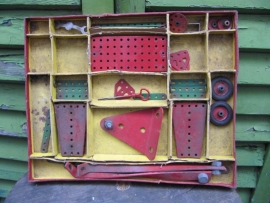 Old mechano box