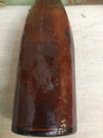 Mooie hele oude bruine fles van 1/3 liter