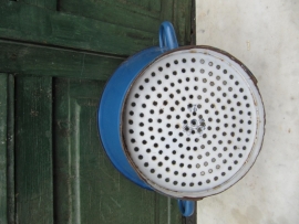 Brocante blue enamel colander