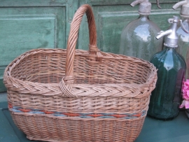 French brocante basket with handle
