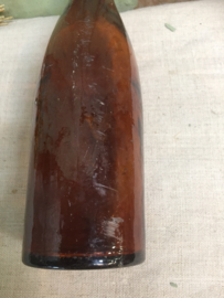 Mooie hele oude bruine fles van 1/3 liter