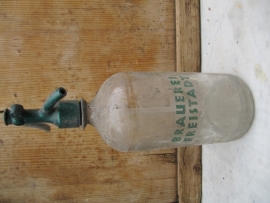 Supergave krat met 10 spuitflessen