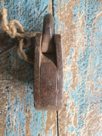 Ijzeren hangslot met sleutel