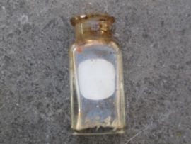 Oud natrium clor. laboratorium flesje