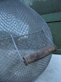 Brocante bottle in gauze. Super cool!
