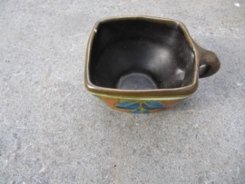 Mooi oud Plateel koffie kopje design Collier uit 1926