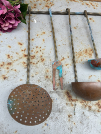 Keukenrekje met  6 accessoires, messing