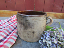 Antieke aardewerk pot