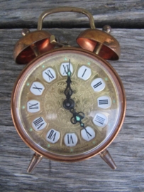 Geinig brocante koperen wekkertje