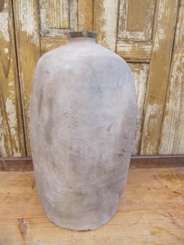 Oude aardewerk oliekruik