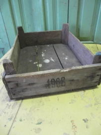 Oud houten veilingkistje