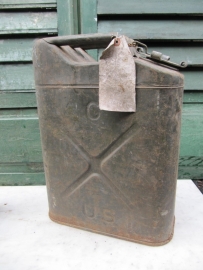 Old canister from the US Army
