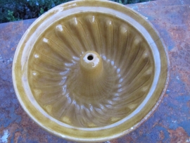 Nice French brocante cake or turban form of pottery