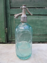 Brocante green seltzer bottle with facets