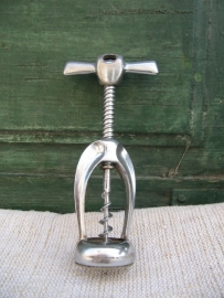 Brocante metal corkscrew